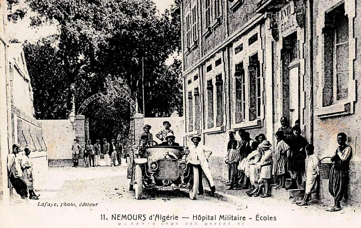 Nemours - Hopital militaire et ecoles.jpg